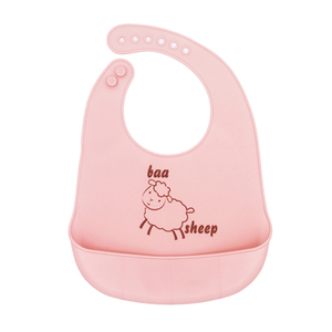 硅胶儿童粉色小绵羊图案饭兜 婴儿吃饭防脏防水防油硅胶围兜